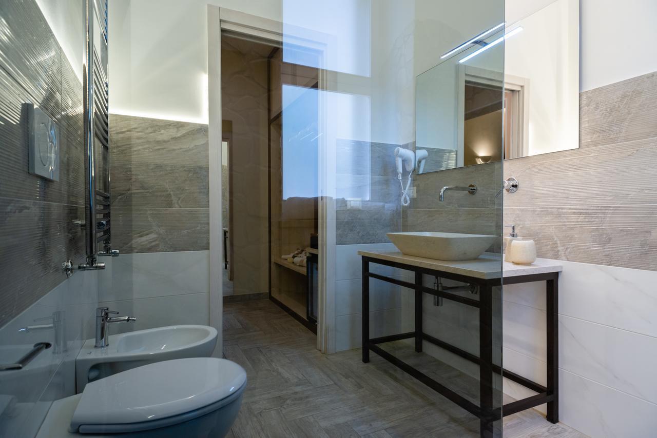 Suite Lit Queen-Size avec Baignoire Spa